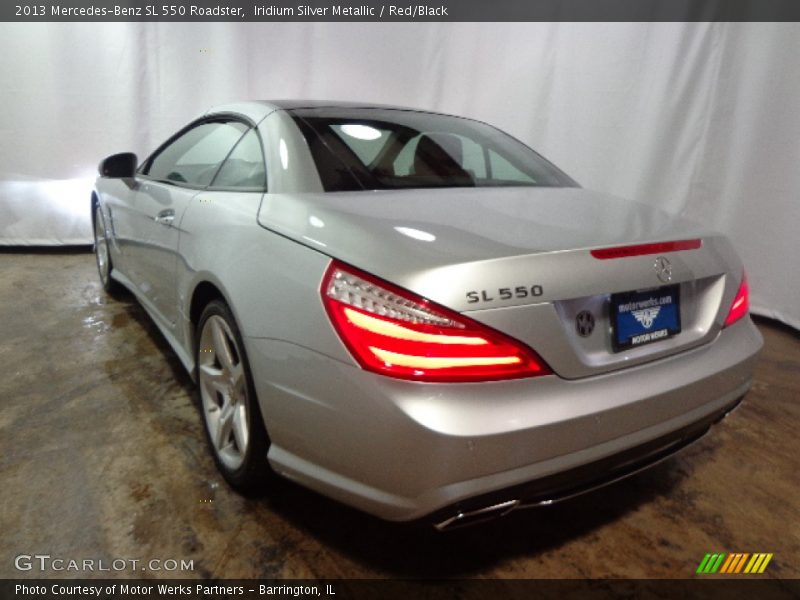 Iridium Silver Metallic / Red/Black 2013 Mercedes-Benz SL 550 Roadster