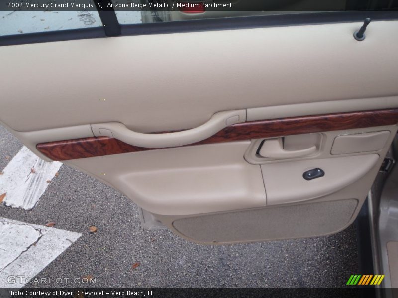 Arizona Beige Metallic / Medium Parchment 2002 Mercury Grand Marquis LS