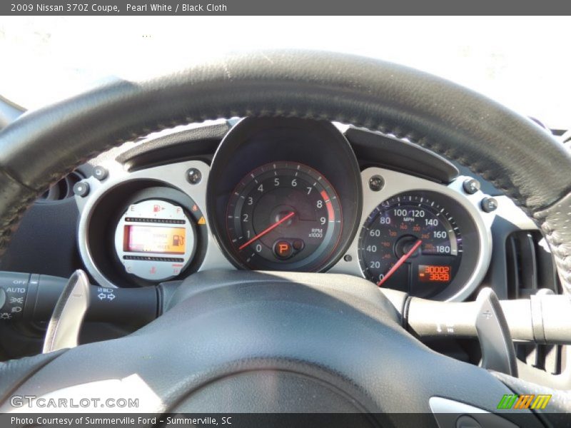 Pearl White / Black Cloth 2009 Nissan 370Z Coupe