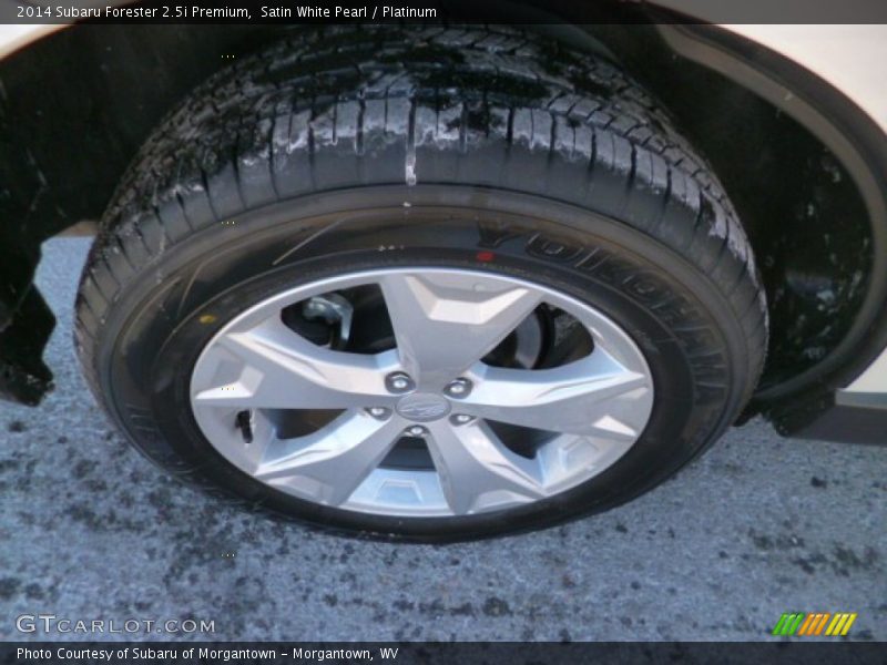 Satin White Pearl / Platinum 2014 Subaru Forester 2.5i Premium