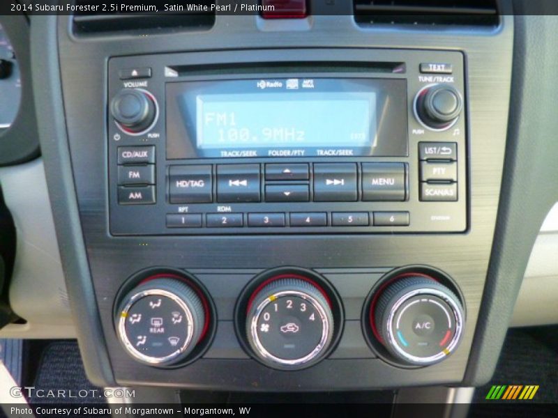 Satin White Pearl / Platinum 2014 Subaru Forester 2.5i Premium