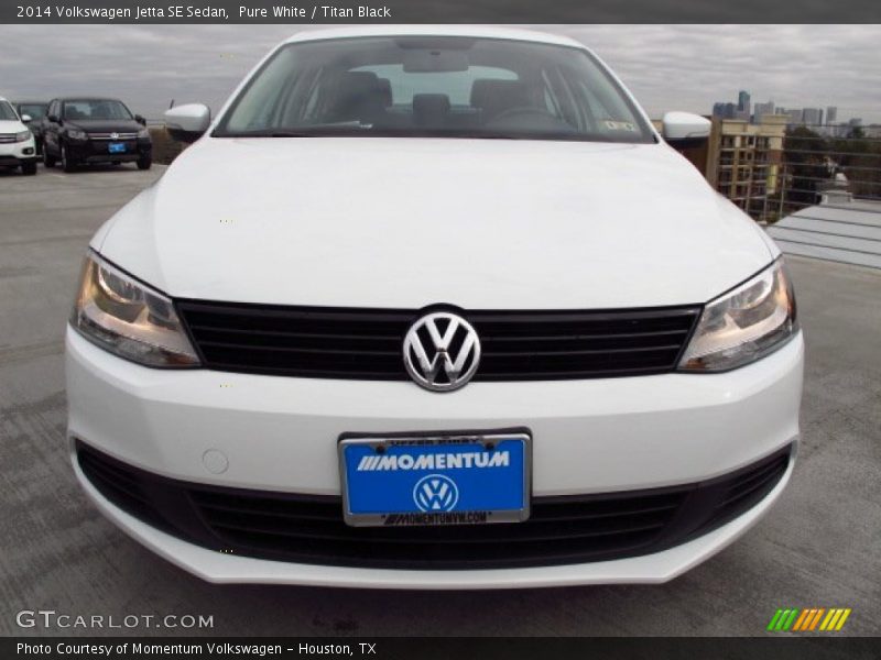Pure White / Titan Black 2014 Volkswagen Jetta SE Sedan