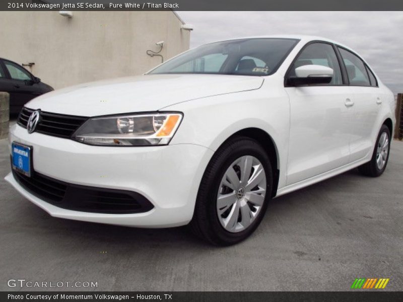Pure White / Titan Black 2014 Volkswagen Jetta SE Sedan