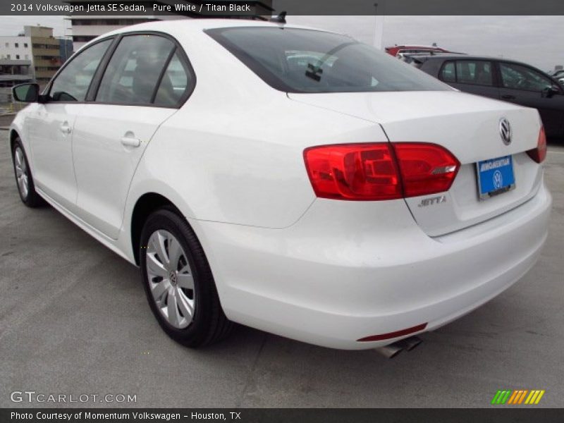 Pure White / Titan Black 2014 Volkswagen Jetta SE Sedan