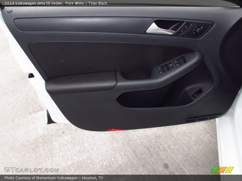 Pure White / Titan Black 2014 Volkswagen Jetta SE Sedan