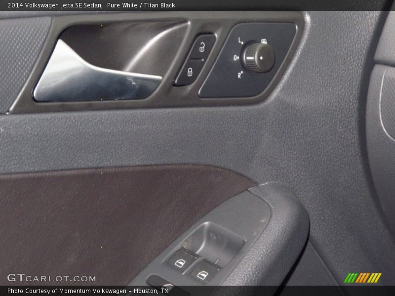Pure White / Titan Black 2014 Volkswagen Jetta SE Sedan