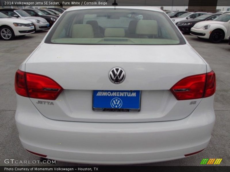Pure White / Cornsilk Beige 2014 Volkswagen Jetta SE Sedan