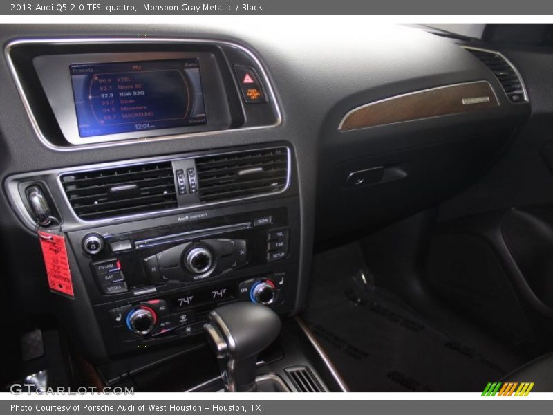 Monsoon Gray Metallic / Black 2013 Audi Q5 2.0 TFSI quattro