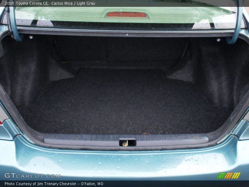  2005 Corolla CE Trunk