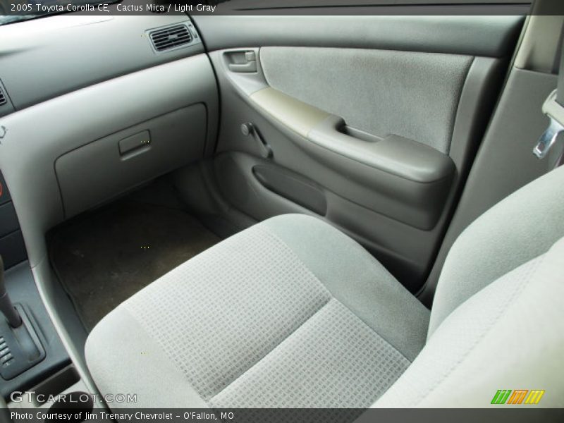 Cactus Mica / Light Gray 2005 Toyota Corolla CE