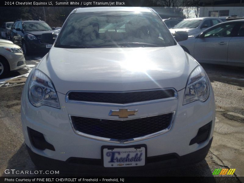Summit White / Light Titanium/Jet Black 2014 Chevrolet Equinox LS