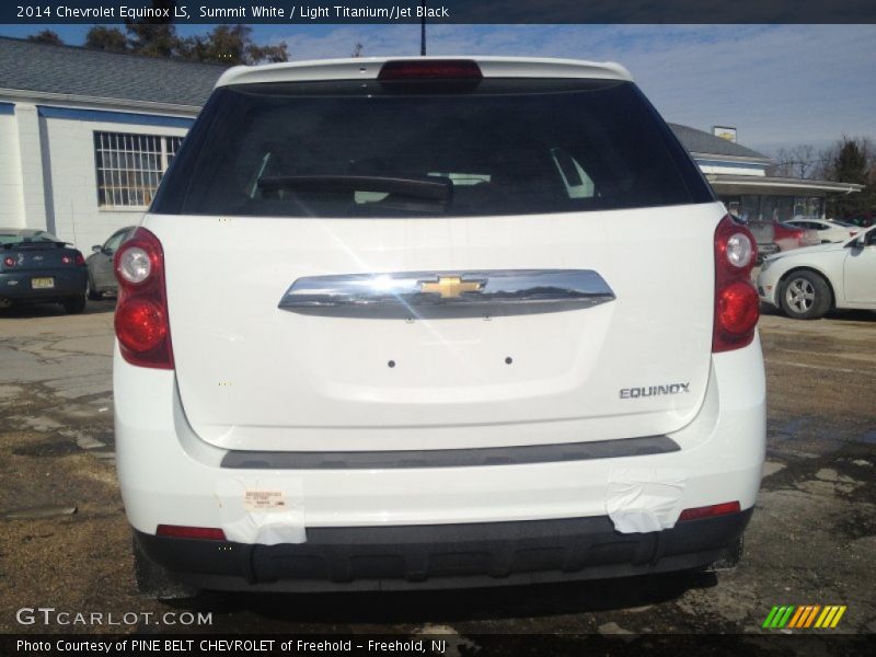 Summit White / Light Titanium/Jet Black 2014 Chevrolet Equinox LS
