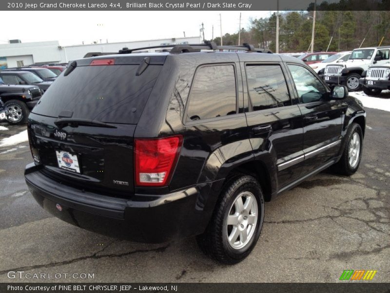 Brilliant Black Crystal Pearl / Dark Slate Gray 2010 Jeep Grand Cherokee Laredo 4x4