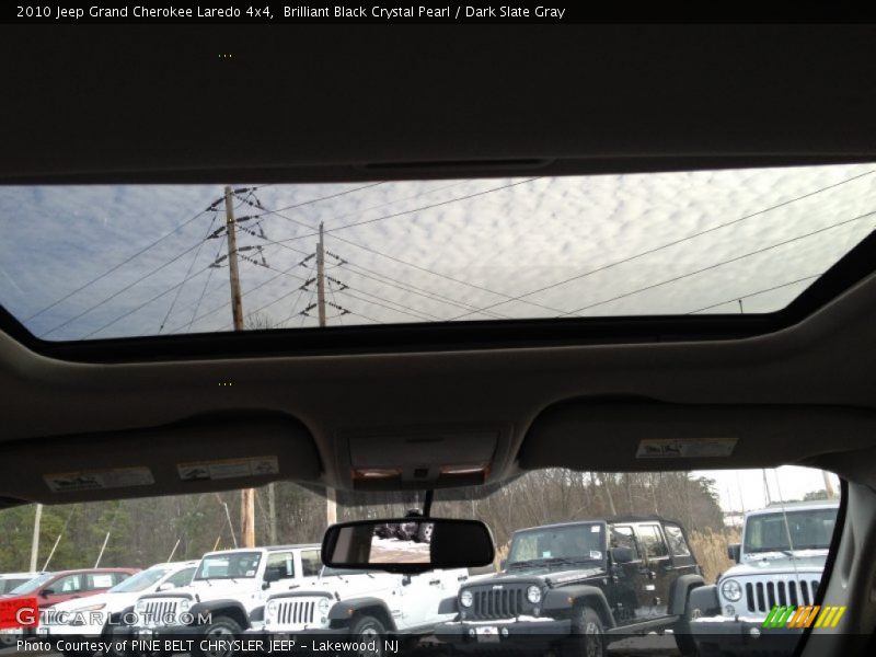 Brilliant Black Crystal Pearl / Dark Slate Gray 2010 Jeep Grand Cherokee Laredo 4x4