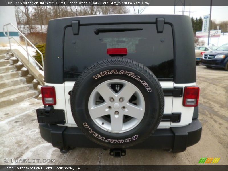 Stone White / Dark Slate Gray/Medium Slate Gray 2009 Jeep Wrangler Unlimited X 4x4