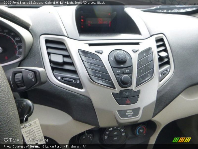 Oxford White / Light Stone/Charcoal Black 2012 Ford Fiesta SE Sedan