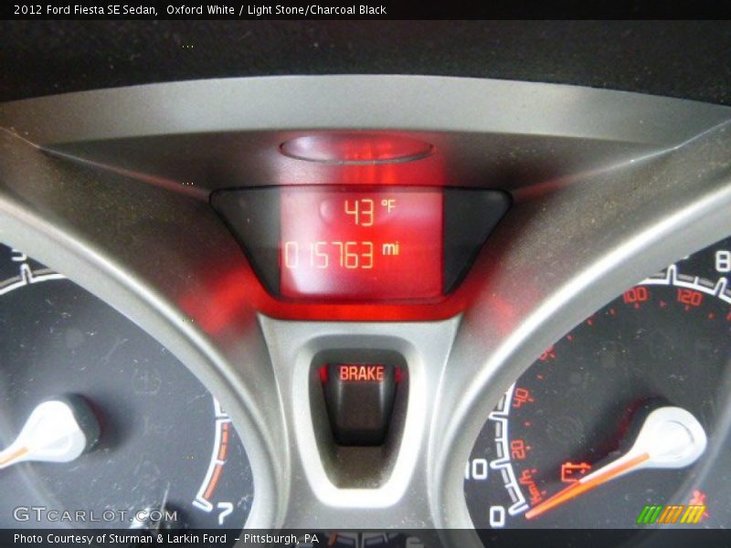 Oxford White / Light Stone/Charcoal Black 2012 Ford Fiesta SE Sedan