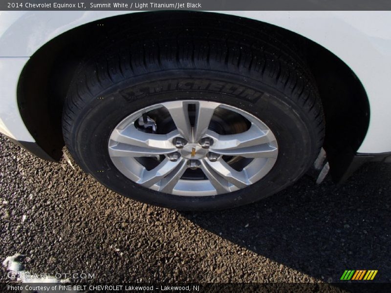 Summit White / Light Titanium/Jet Black 2014 Chevrolet Equinox LT