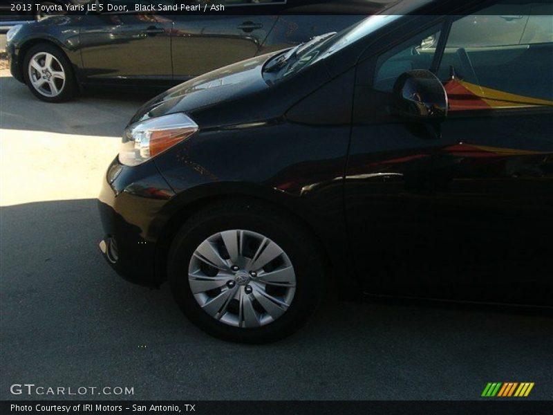 Black Sand Pearl / Ash 2013 Toyota Yaris LE 5 Door