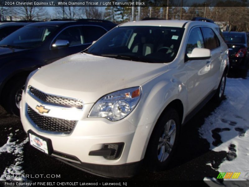 White Diamond Tricoat / Light Titanium/Jet Black 2014 Chevrolet Equinox LT