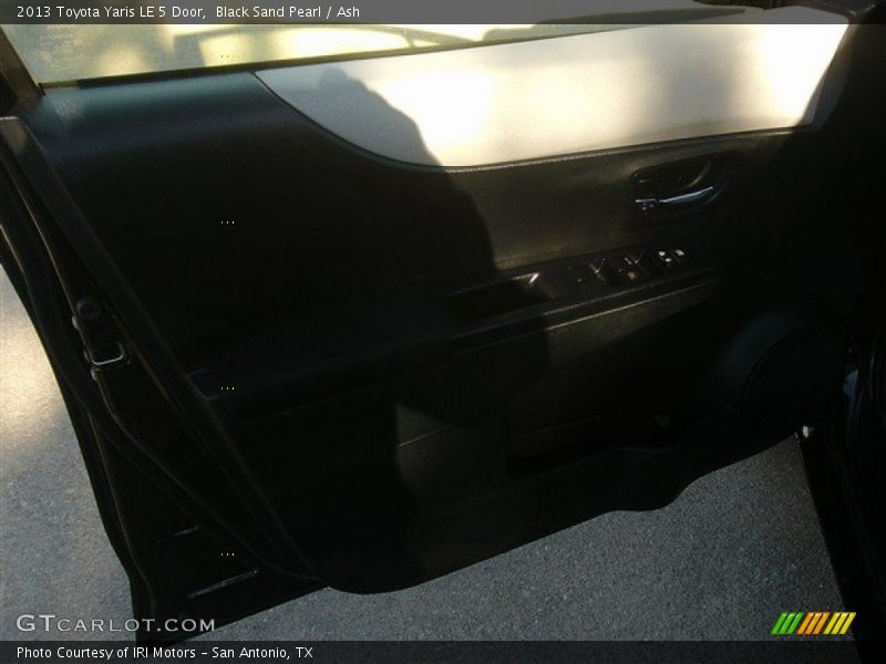 Black Sand Pearl / Ash 2013 Toyota Yaris LE 5 Door