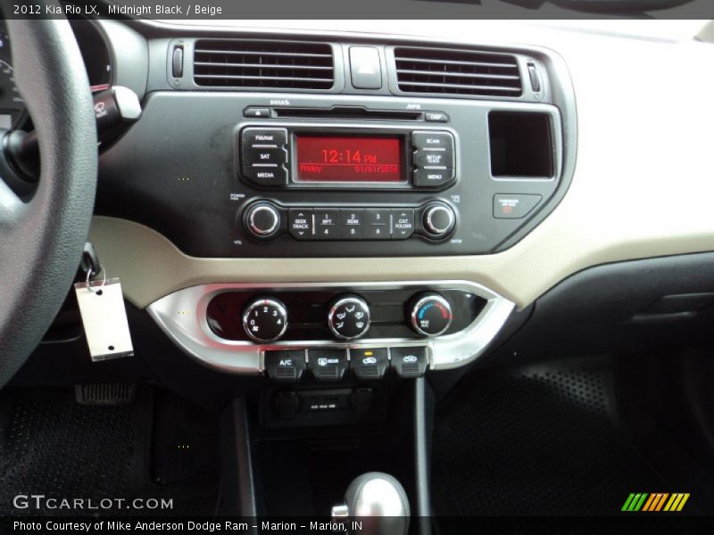 Midnight Black / Beige 2012 Kia Rio LX