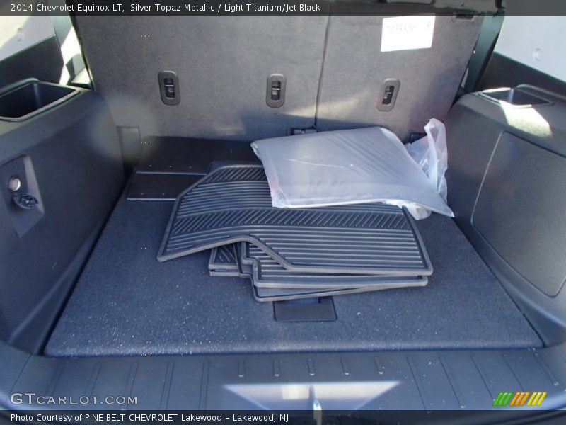 Silver Topaz Metallic / Light Titanium/Jet Black 2014 Chevrolet Equinox LT