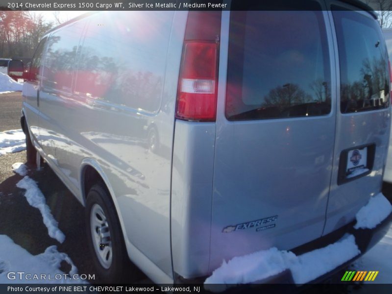 Silver Ice Metallic / Medium Pewter 2014 Chevrolet Express 1500 Cargo WT