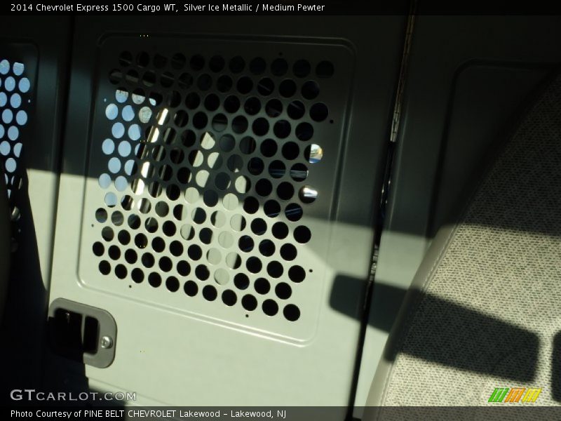 Silver Ice Metallic / Medium Pewter 2014 Chevrolet Express 1500 Cargo WT
