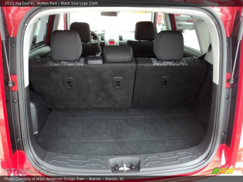 Molten Red / Black Soul Logo Cloth 2011 Kia Soul +