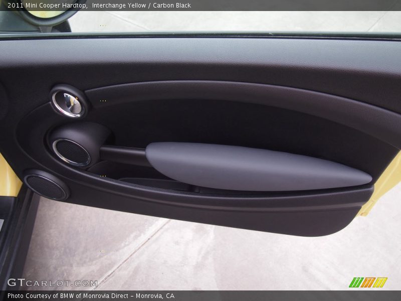 Interchange Yellow / Carbon Black 2011 Mini Cooper Hardtop