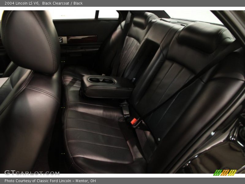 Black Clearcoat / Black 2004 Lincoln LS V6