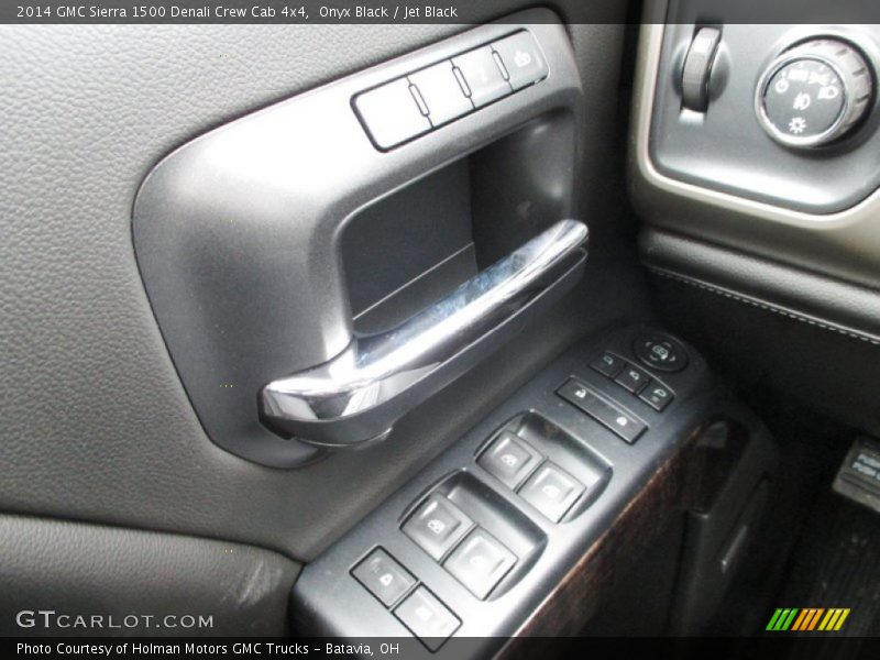 Controls of 2014 Sierra 1500 Denali Crew Cab 4x4