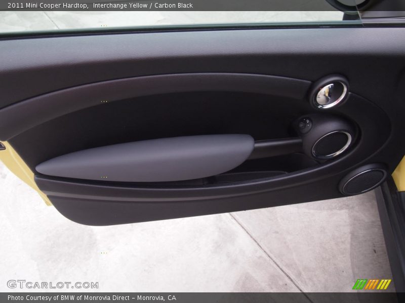 Interchange Yellow / Carbon Black 2011 Mini Cooper Hardtop