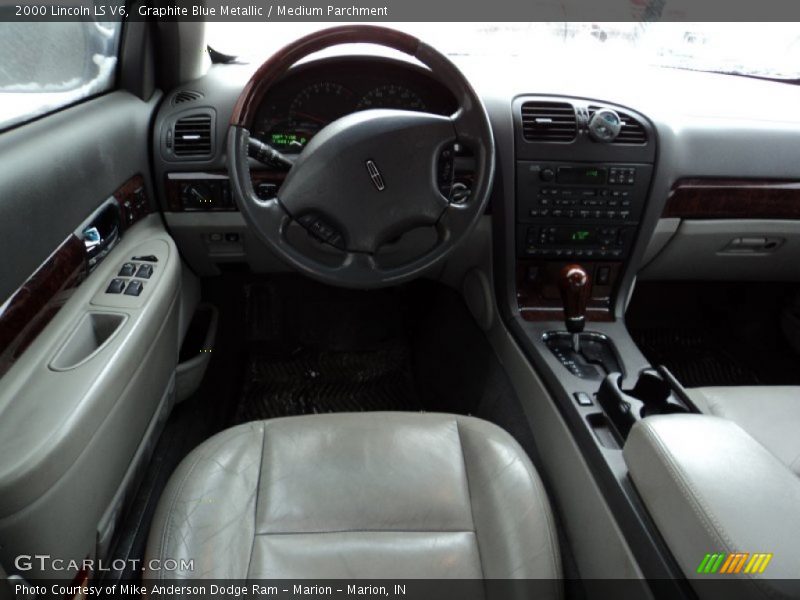 Graphite Blue Metallic / Medium Parchment 2000 Lincoln LS V6