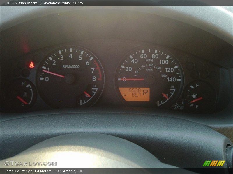 Avalanche White / Gray 2012 Nissan Xterra S