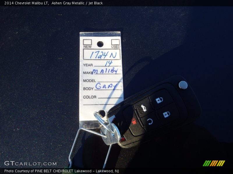 Ashen Gray Metallic / Jet Black 2014 Chevrolet Malibu LT