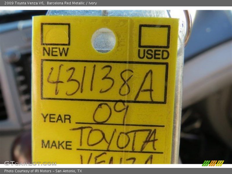 Barcelona Red Metallic / Ivory 2009 Toyota Venza V6