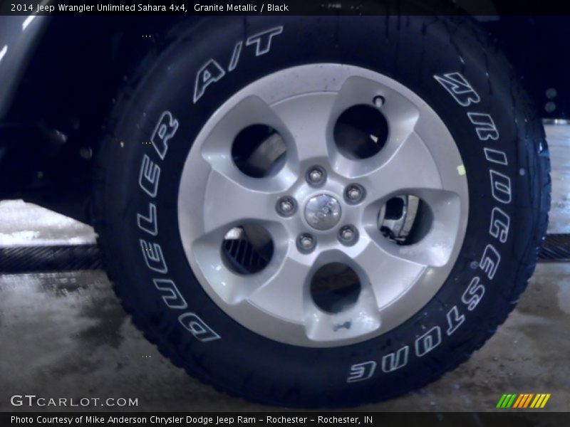Granite Metallic / Black 2014 Jeep Wrangler Unlimited Sahara 4x4