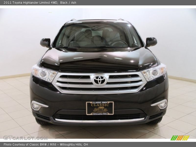 Black / Ash 2011 Toyota Highlander Limited 4WD