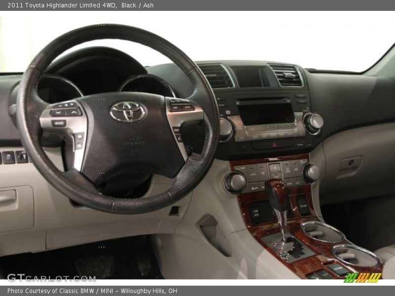 Black / Ash 2011 Toyota Highlander Limited 4WD