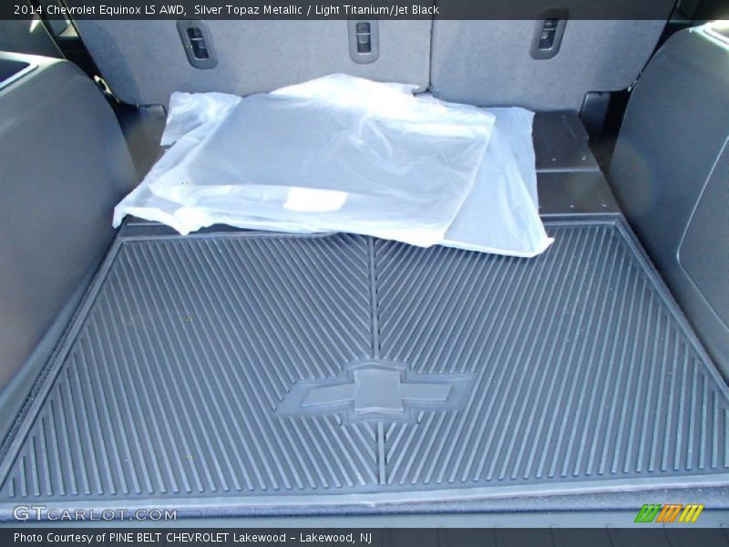 Silver Topaz Metallic / Light Titanium/Jet Black 2014 Chevrolet Equinox LS AWD