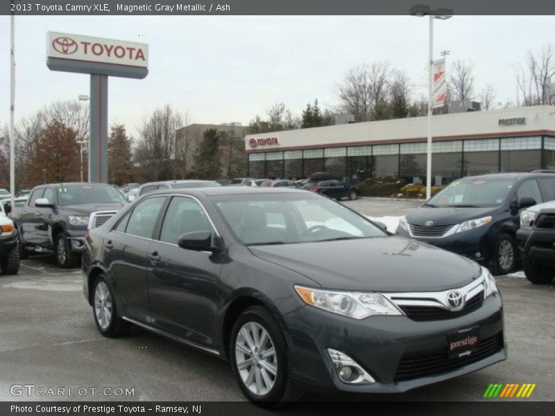 Magnetic Gray Metallic / Ash 2013 Toyota Camry XLE