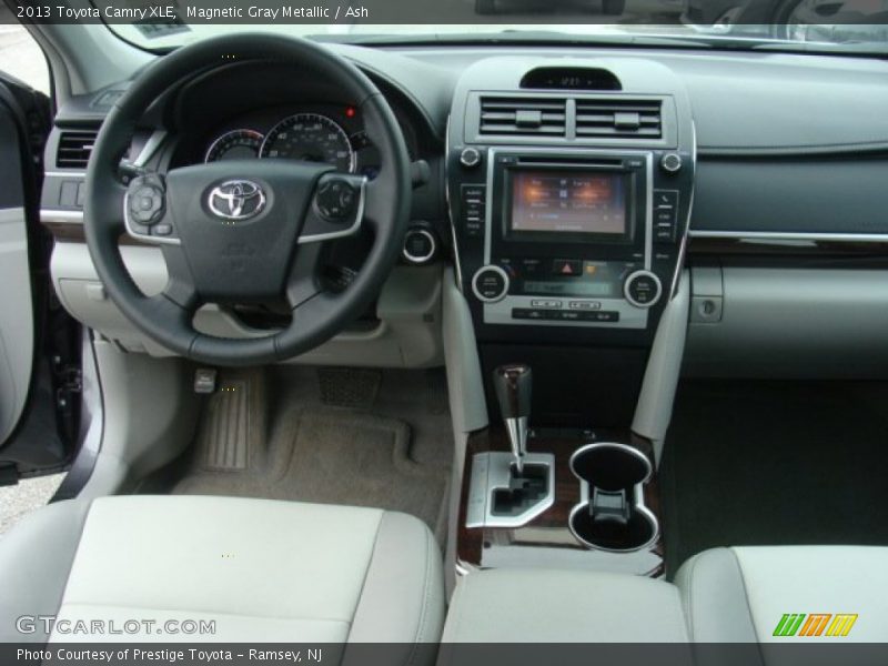 Magnetic Gray Metallic / Ash 2013 Toyota Camry XLE