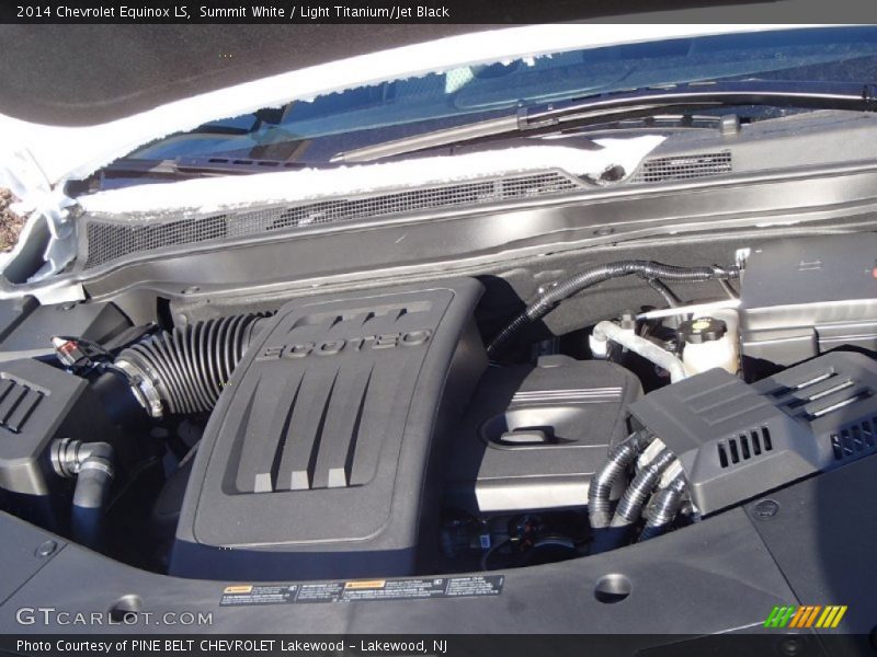 Summit White / Light Titanium/Jet Black 2014 Chevrolet Equinox LS