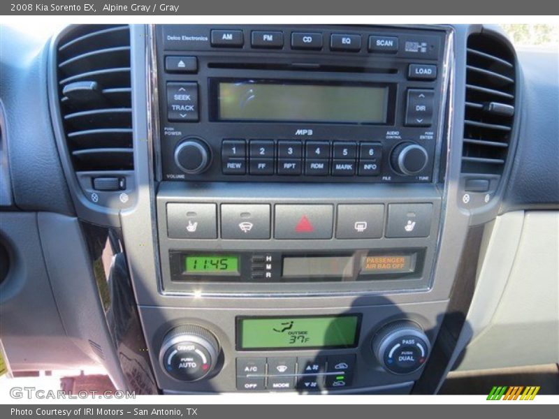 Alpine Gray / Gray 2008 Kia Sorento EX