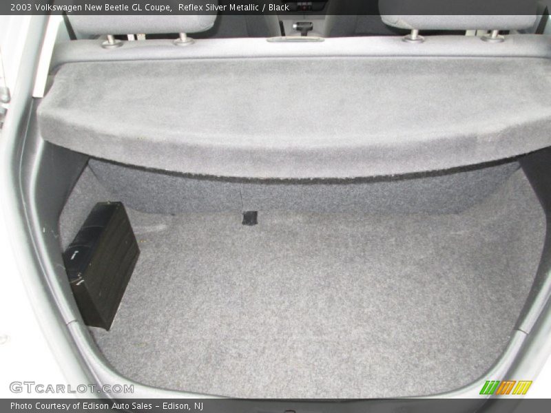 Reflex Silver Metallic / Black 2003 Volkswagen New Beetle GL Coupe