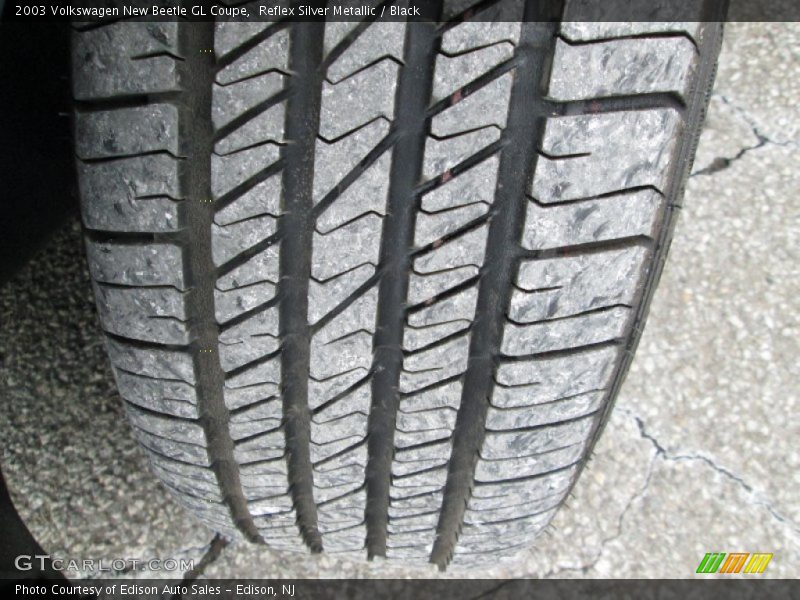 Reflex Silver Metallic / Black 2003 Volkswagen New Beetle GL Coupe
