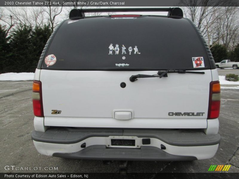 Summit White / Gray/Dark Charcoal 2003 Chevrolet Tahoe Z71 4x4