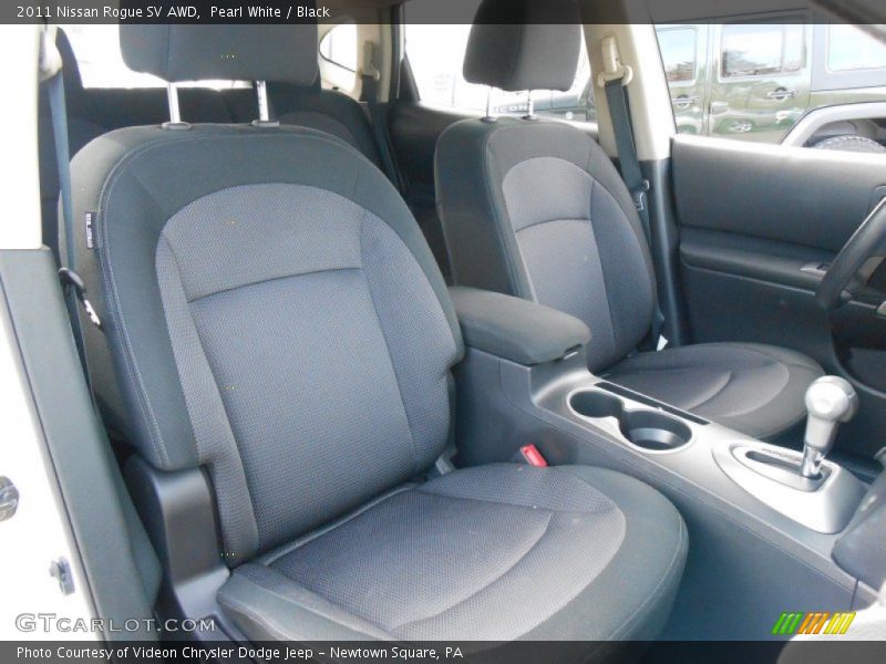 Pearl White / Black 2011 Nissan Rogue SV AWD